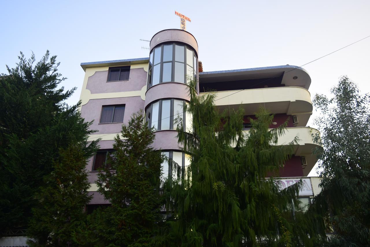 Hotel Deja Tiranë Eksteriør bilde