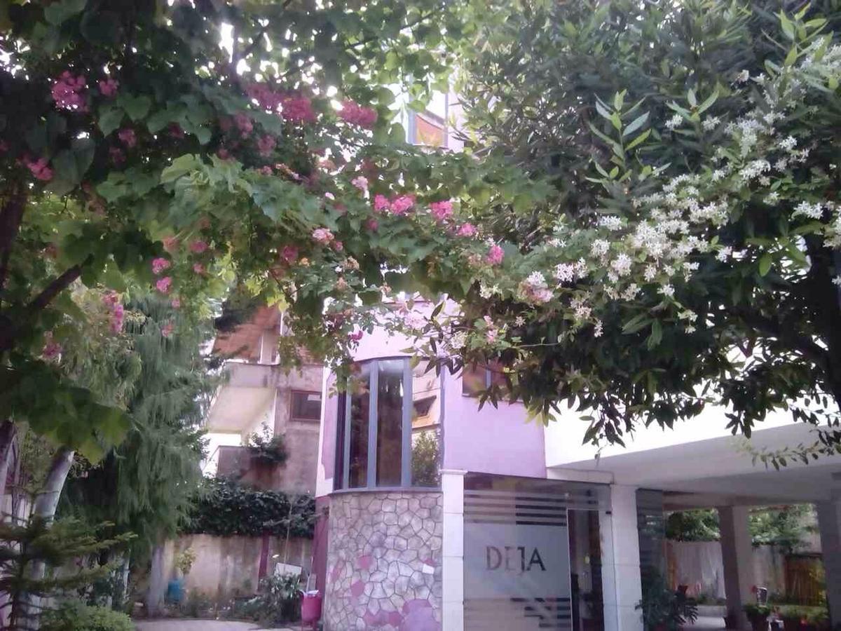 Hotel Deja Tiranë Eksteriør bilde