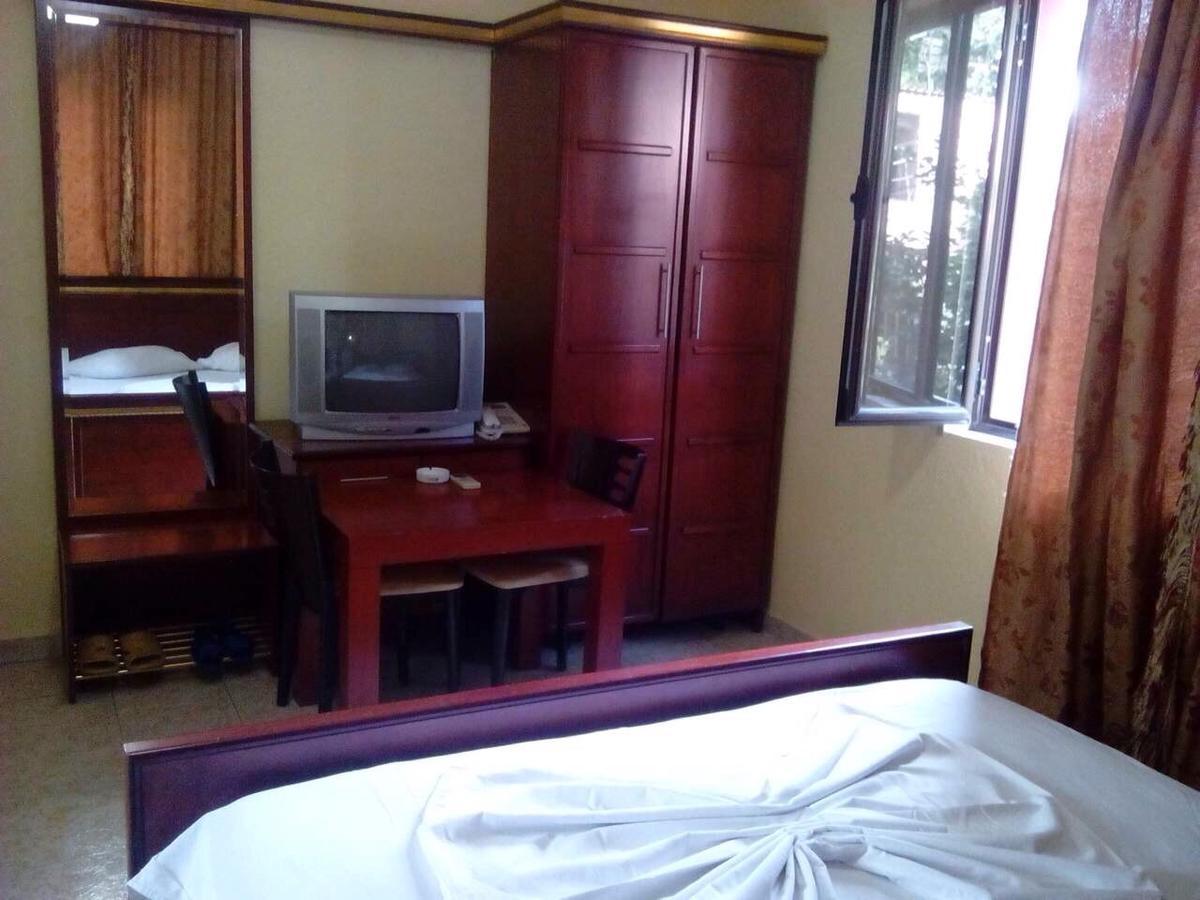 Hotel Deja Tiranë Eksteriør bilde